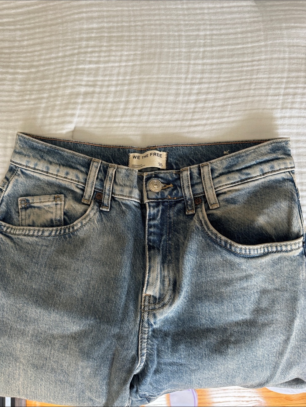 We The Free Mid Rise Jeans - Picture 4 of 5